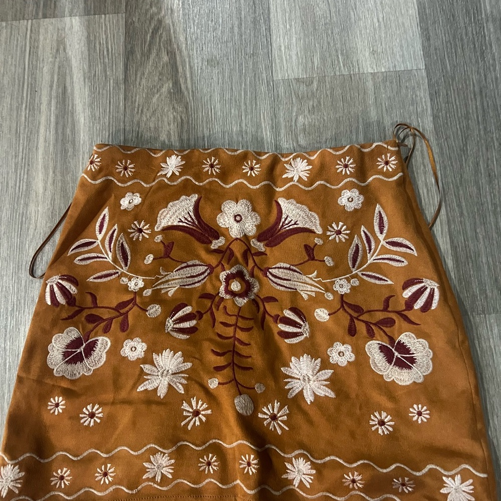 Francesca's Collections Brown Embroidered Skirt